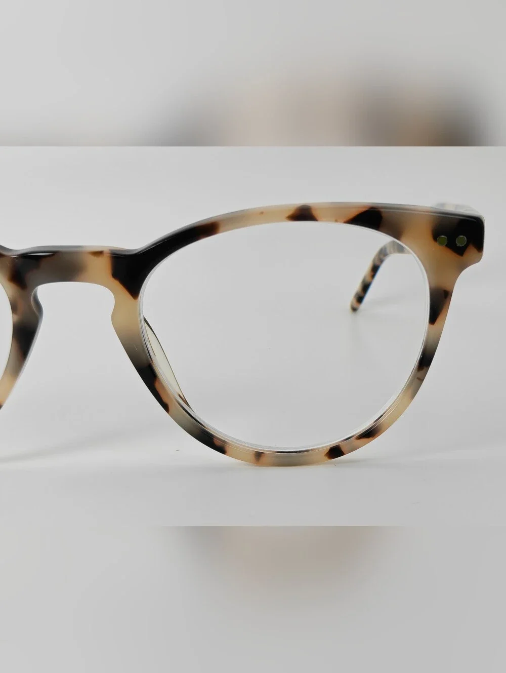 Notting Hill. Tortoiseshell Round Women's Eyeglasses. Opthalmic.